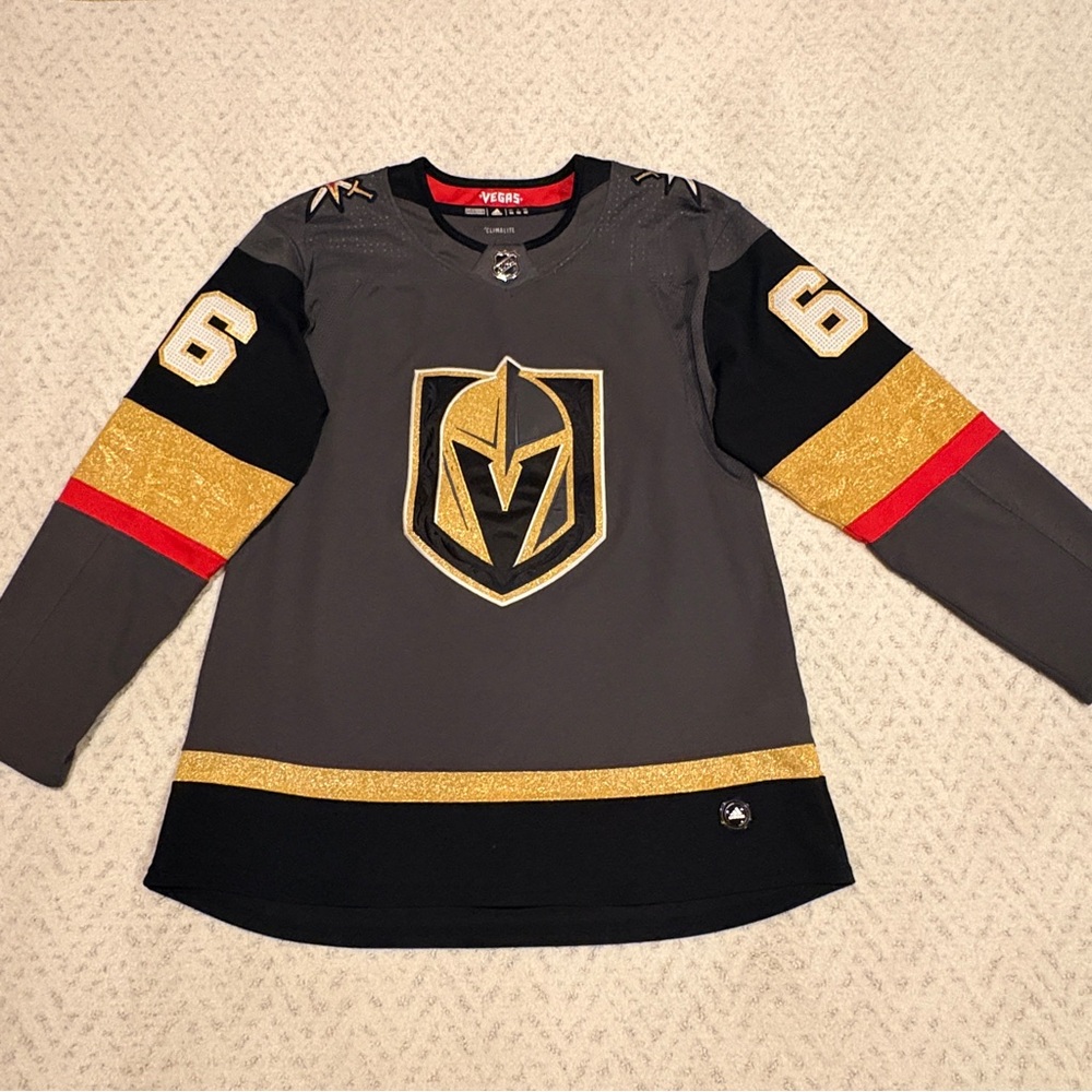 Adidas Vegas Golden Knights Authentic Hockey Jersey Mens 52 Large Home Grey VGK